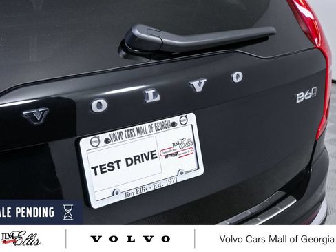 Certified 2024 Volvo XC90 B6 Plus w/ Protection Package Premier AWD/4WD image 39