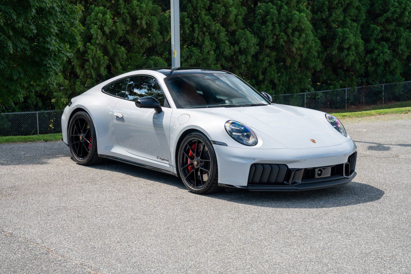 Certified 2026 Porsche 911 Carrera GTS RWD image 9