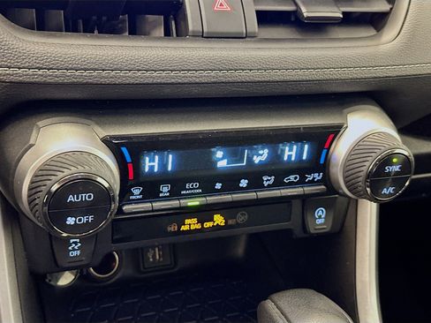 Used 2023 Toyota RAV4 XLE image 24