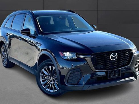 Certified 2025 MAZDA CX-70 3.3 Turbo w/ Preferred Package image 11