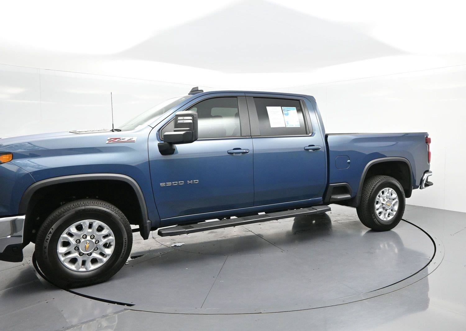 Used 2026 Chevrolet Silverado 2500 LT AWD/4WD image 6