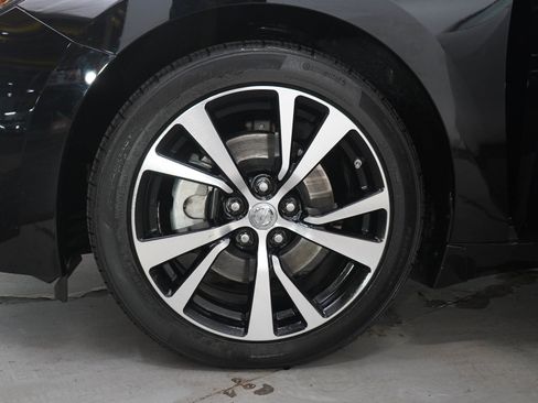 Used 2018 Nissan Maxima 3.5 S FWD image 28