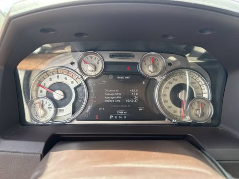 Used 2018 RAM 2500 Longhorn w/ Longhorn Southfork Package AWD/4WD image 14