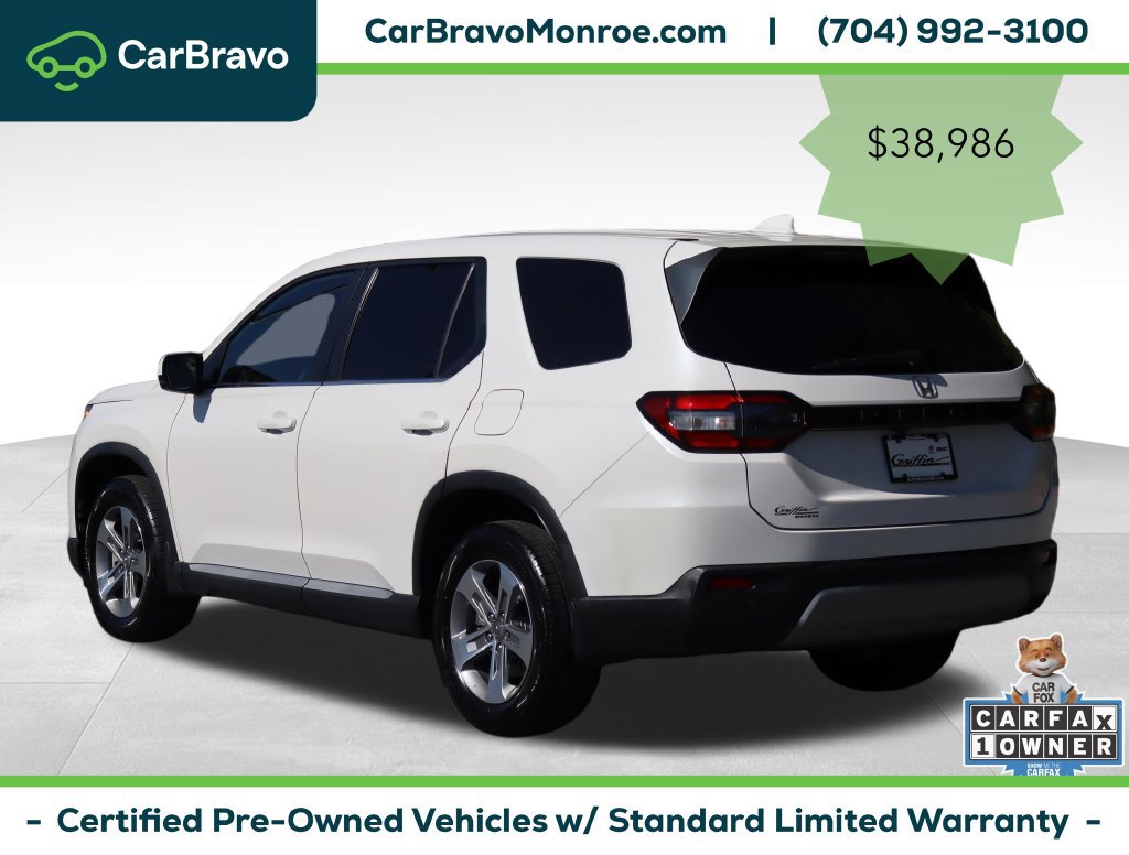 Used 2025 Honda Pilot EX-L image 4