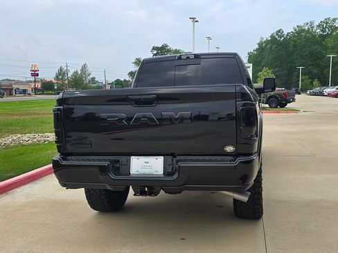 Used 2026 RAM 3500 Longhorn w/ Towing Technology Group AWD/4WD image 5
