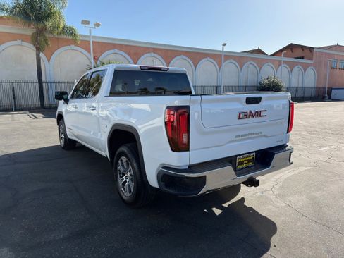 Used 2024 GMC Sierra 1500 SLT image 6