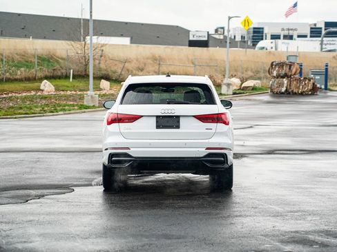 Used 2020 Audi Q3 2.0T Premium Plus w/ Premium Plus Package image 6
