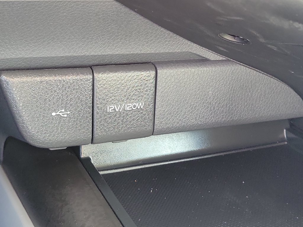 Used 2024 Toyota Camry SE FWD image 17