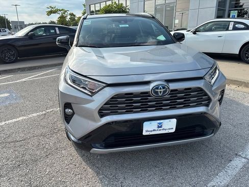 Used 2020 Toyota RAV4 XSE w/ XSE Grade Weather Package AWD/4WD image 9