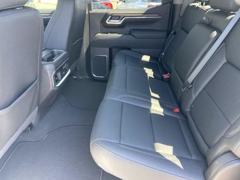 Used 2026 GMC Sierra 1500 SLT w/ SLT Premium Package AWD/4WD image 22