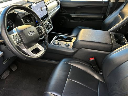 Certified 2024 Ford Expedition Max XLT image 9