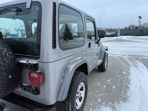 Used 2000 Jeep Wrangler Sport image 6