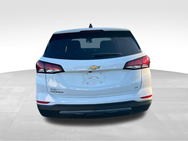 Used 2024 Chevrolet Equinox LT w/ LPO, Floor Liner Package FWD image 3