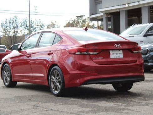 Used 2018 Hyundai Elantra SEL image 5