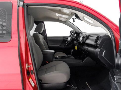 Used 2018 Toyota Tacoma SR RWD image 35