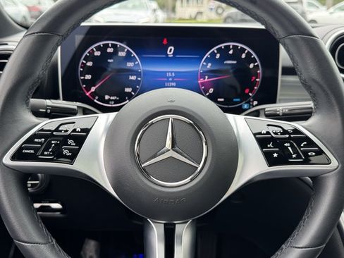Used 2025 Mercedes-Benz C 300 Sedan image 24