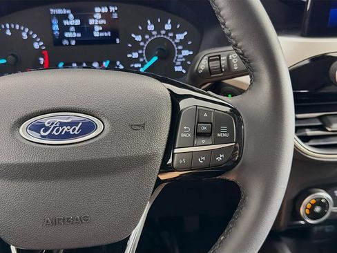 Used 2022 Ford Escape SE w/ Cold Weather Package AWD/4WD image 44