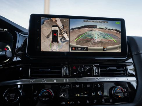 New 2026 Nissan Pathfinder Platinum image 26