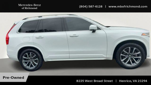 Used 2017 Volvo XC90 T6 Momentum w/ Vision Package AWD/4WD image 3