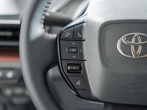 New 2026 Toyota Prius Plug-In Hybrid FWD image 29