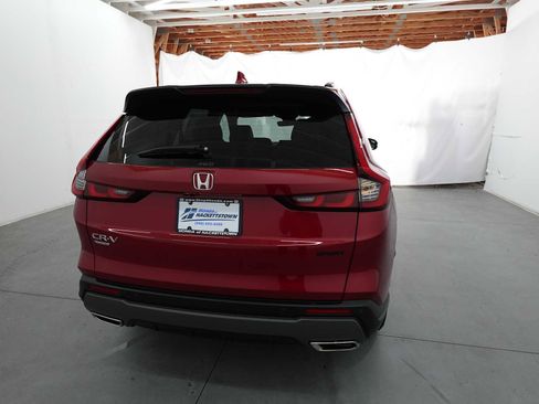 Certified 2025 Honda CR-V Sport-L image 5