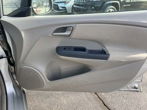 Used 2010 Honda Insight EX image 26