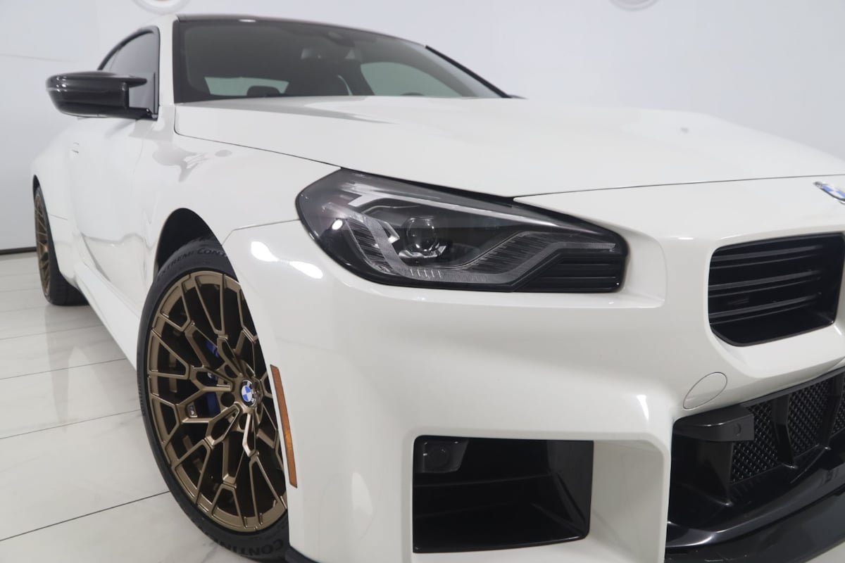 Used 2024 BMW M2 w/ Lighting Package RWD image 24