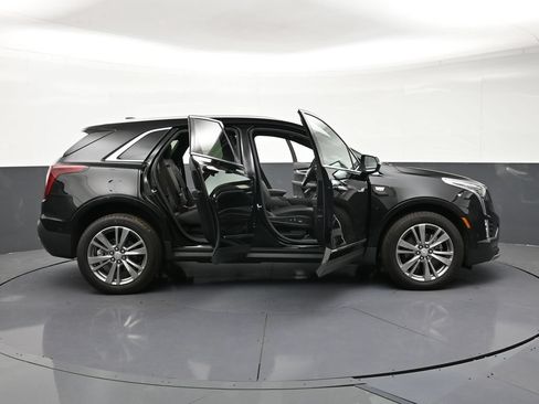 Used 2026 Cadillac XT5 Premium Luxury w/ Driver Assist Package AWD/4WD image 33