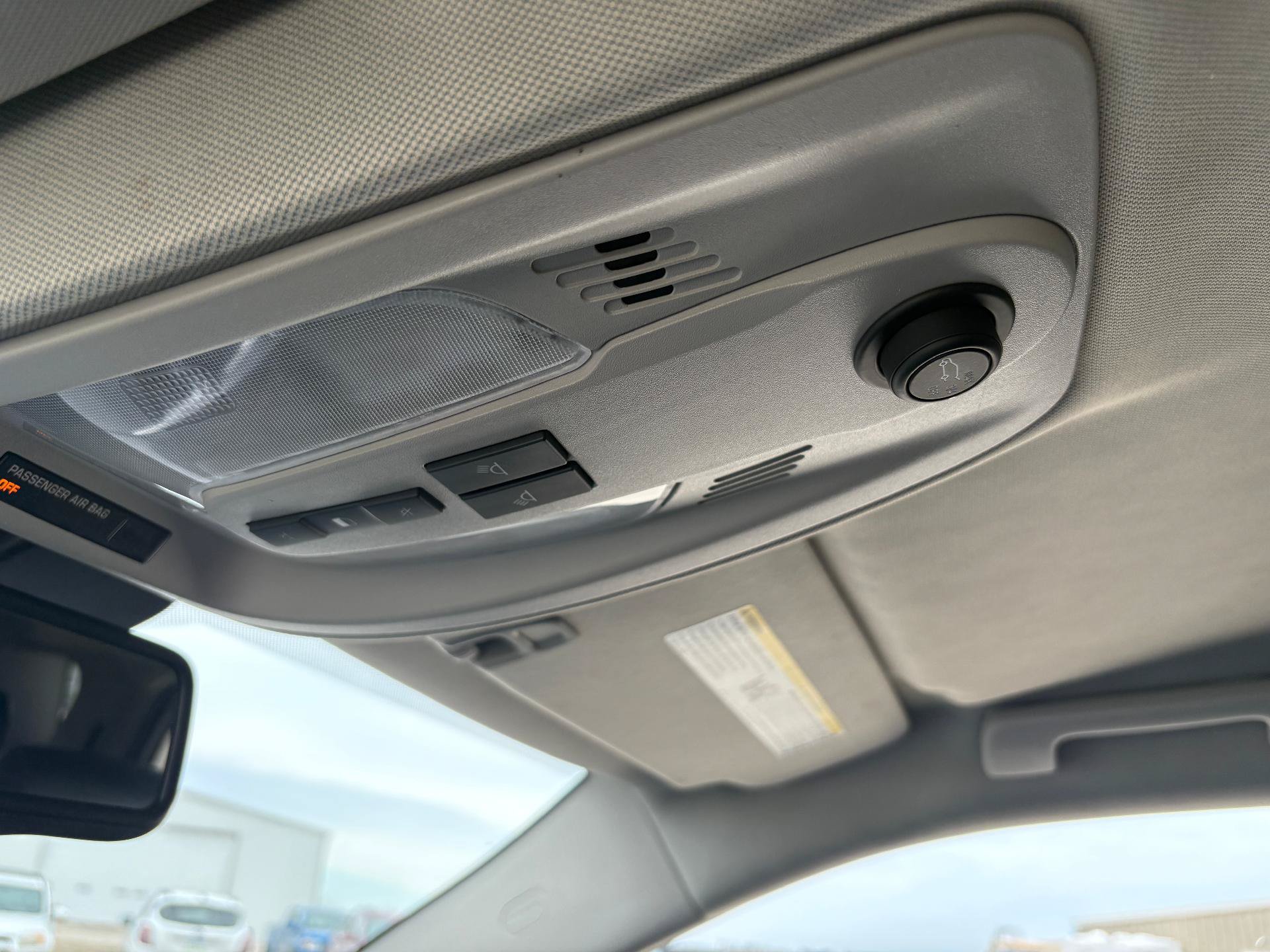 Used 2011 Chevrolet Equinox LTZ AWD/4WD image 27