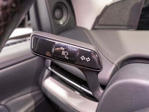 Used 2025 Lincoln Navigator Reserve AWD/4WD image 34