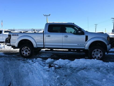 Used 2019 Ford F250 Lariat image 8