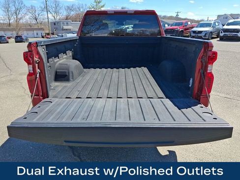 Used 2023 Chevrolet Silverado 1500 LT w/ Z71 Off-Road Package image 32