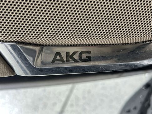 Used 2024 Cadillac Escalade Premium Luxury w/ Performance Package image 24