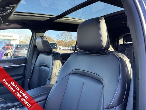 New 2025 Jeep Grand Cherokee L Limited image 15