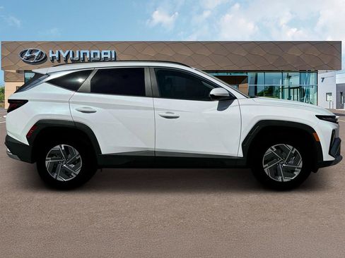 New 2025 Hyundai Tucson Blue image 9