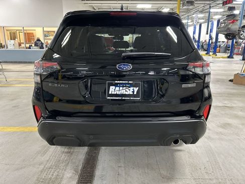 Certified 2025 Subaru Forester Touring w/ Touring Package image 7