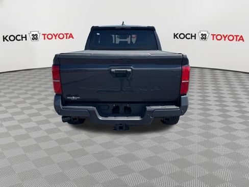 Used 2025 Toyota Tacoma TRD Off-Road w/ TRD Off Road Upgrade Package AWD/4WD image 7
