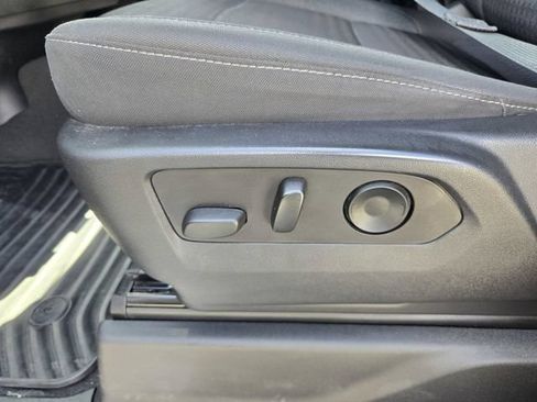 Used 2023 Chevrolet Silverado 1500 LT RWD image 15