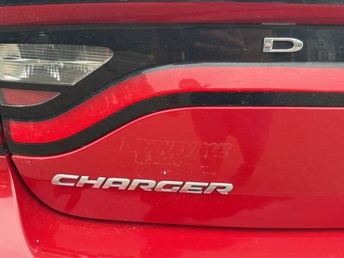 Used 2015 Dodge Charger R/T RWD image 31