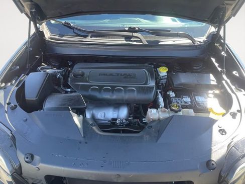 Used 2020 Jeep Cherokee Limited image 27