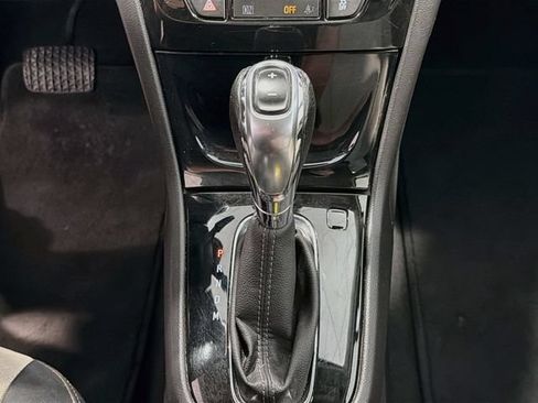 Used 2019 Buick Encore Preferred FWD image 14