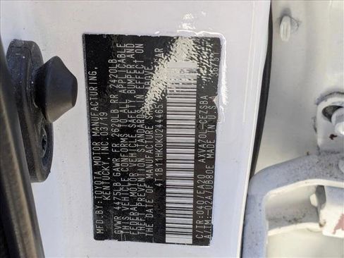 Used 2019 Toyota Camry SE image 10