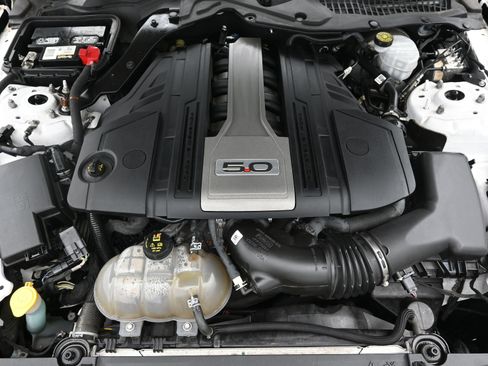 Used 2018 Ford Mustang GT image 24