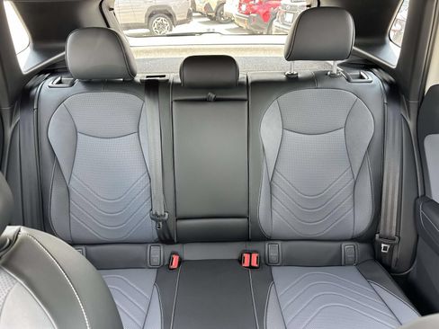 New 2026 Volkswagen Tiguan SE R-Line FWD image 14