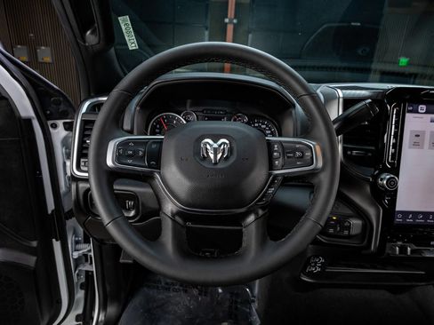 Used 2026 RAM 2500 Big Horn AWD/4WD image 26