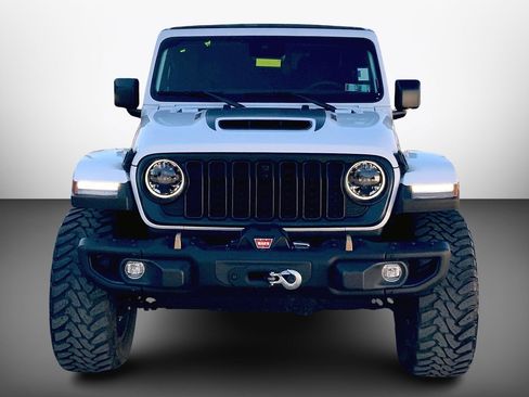 Used 2025 Jeep Wrangler Unlimited Rubicon 392 AWD/4WD image 5