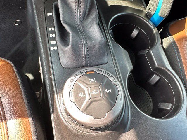 Used 2023 Ford Bronco Outer Banks AWD/4WD image 18