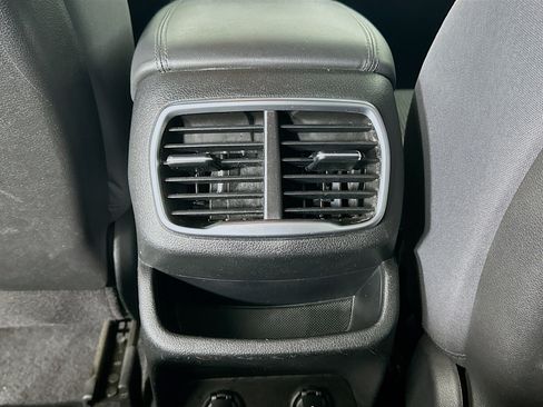 Used 2019 Hyundai Santa Fe SE FWD image 26