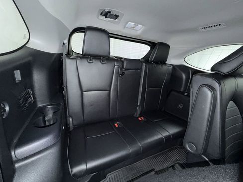 Certified 2024 Toyota Highlander XLE AWD/4WD image 20
