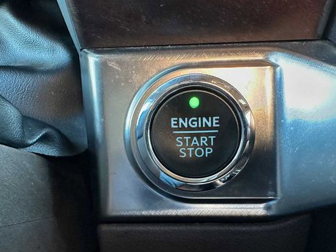 Used 2023 Ford F150 King Ranch w/ Equipment Group 601A High image 37